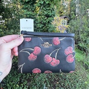 COACH Corner Zip Leather Wristlet With Sequin Cherry Print CDF05 NWT AUTHENTIC